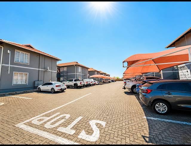 2 BEDROOM APARTMENT FOR SALE IN COMET